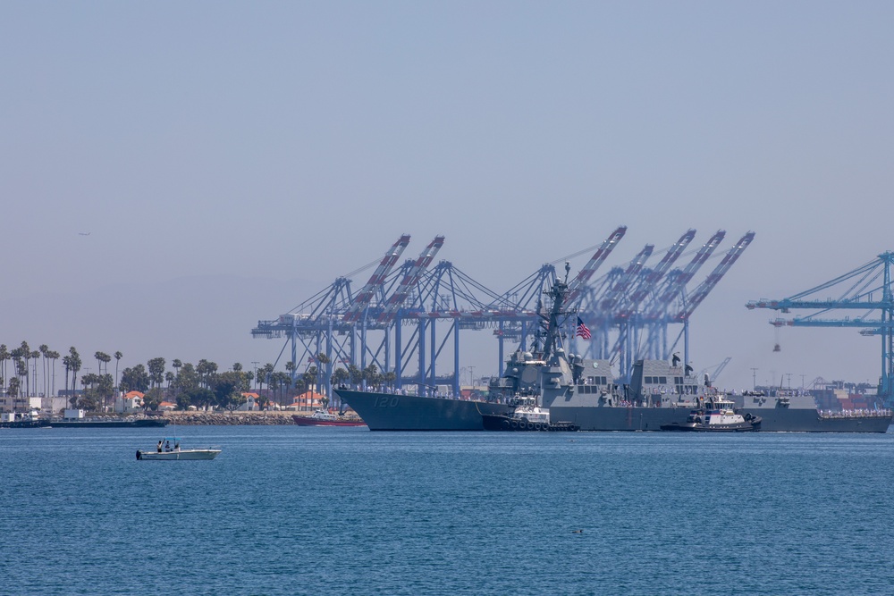 USS Carl M. Levin arrives to LA Fleet Week