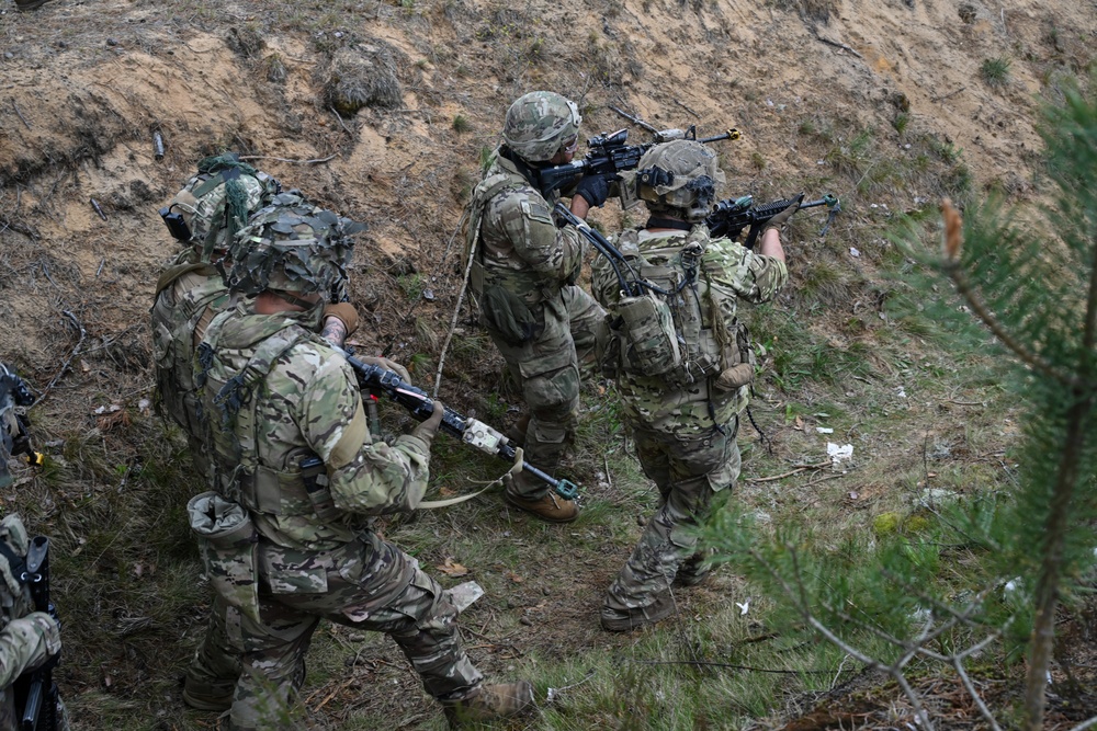 Swift Response 25: Sky Soldiers Conduct a Blank Fire Exercise