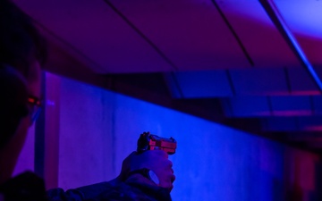 USS Ronald Reagan (CVN 76) Sailors qualify at the range