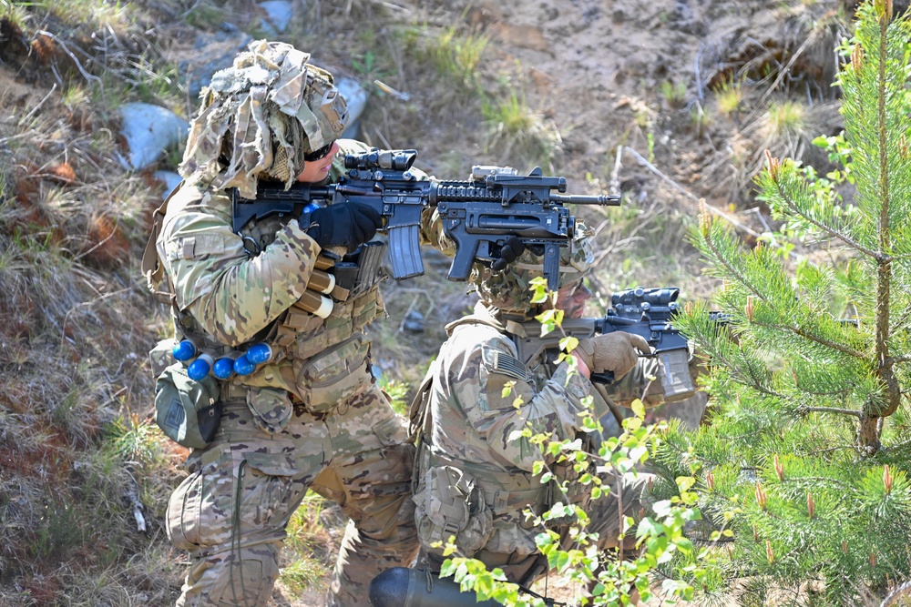 Swift Response 25: Sky Soldiers Conduct a Live Fire Exercise