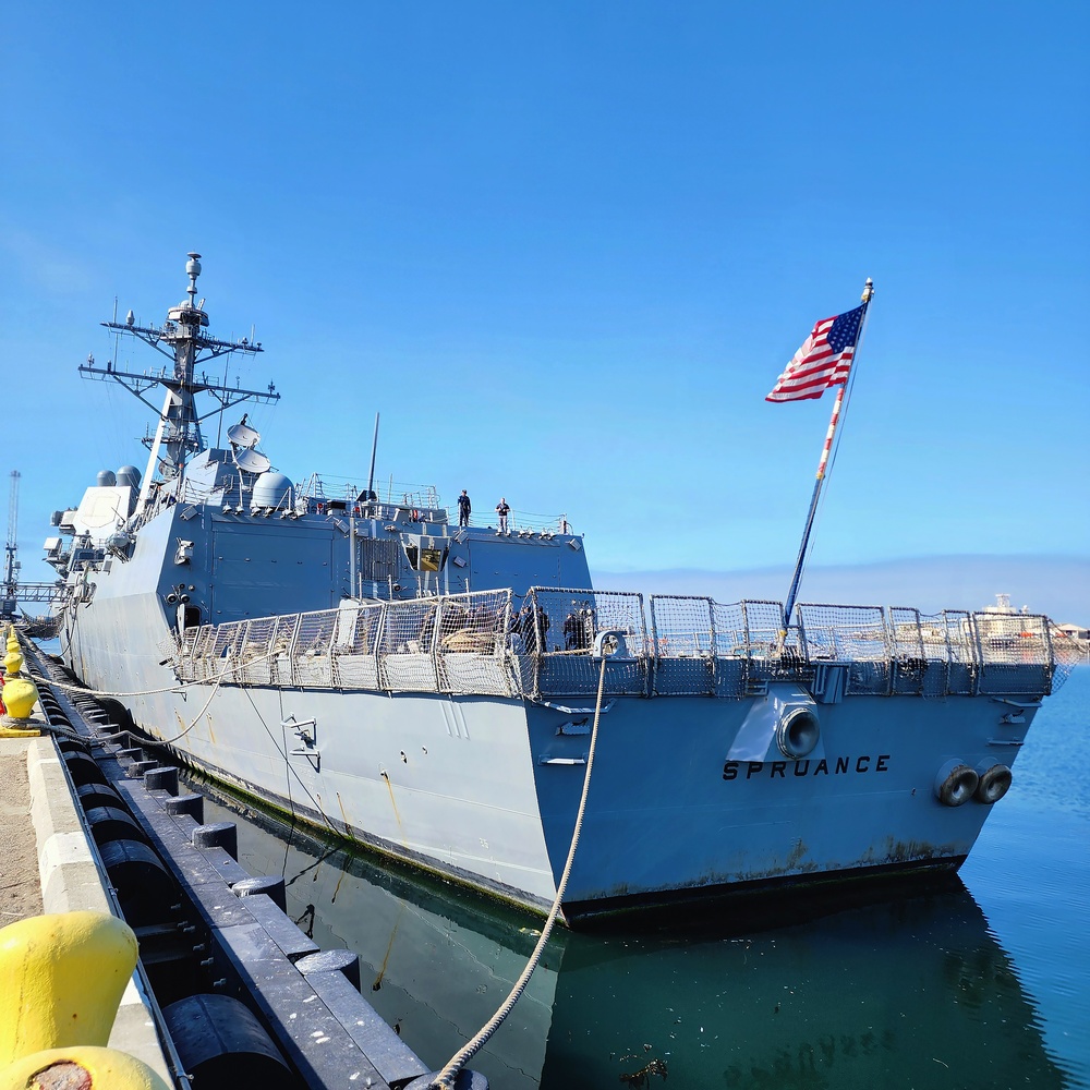 USS Spruance (DDG 111) conducts port call onboard Naval Base Ventura County