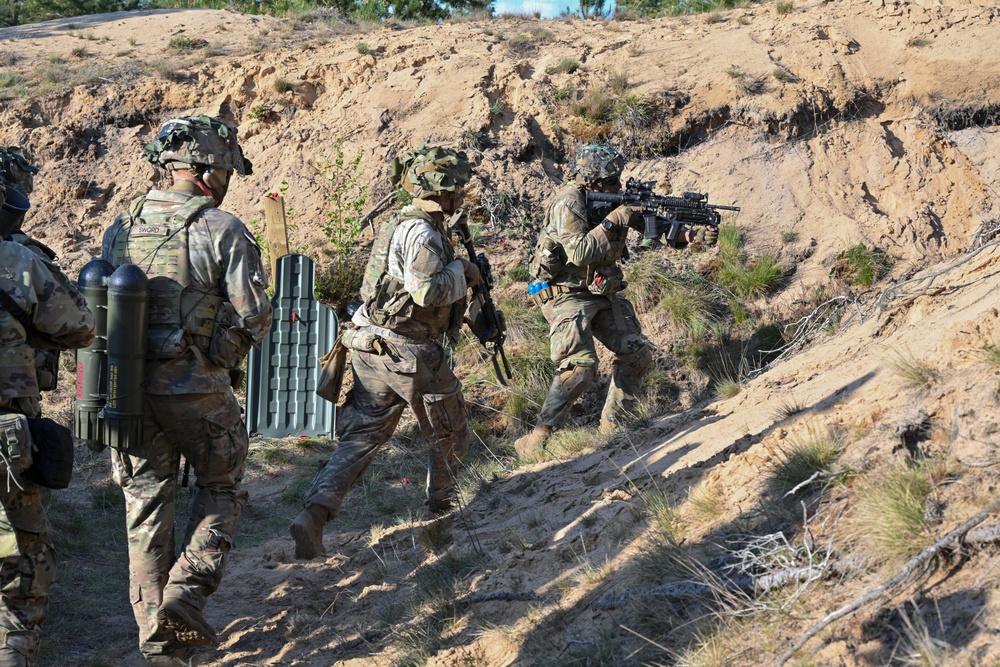 Swift Response 25: Sky Soldiers Conduct a Live Fire Exercise