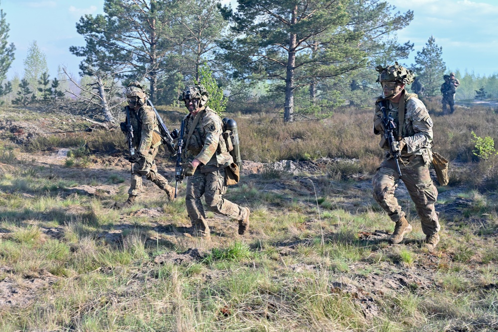 Swift Response 25: Sky Soldiers Conduct a Live Fire Exercise
