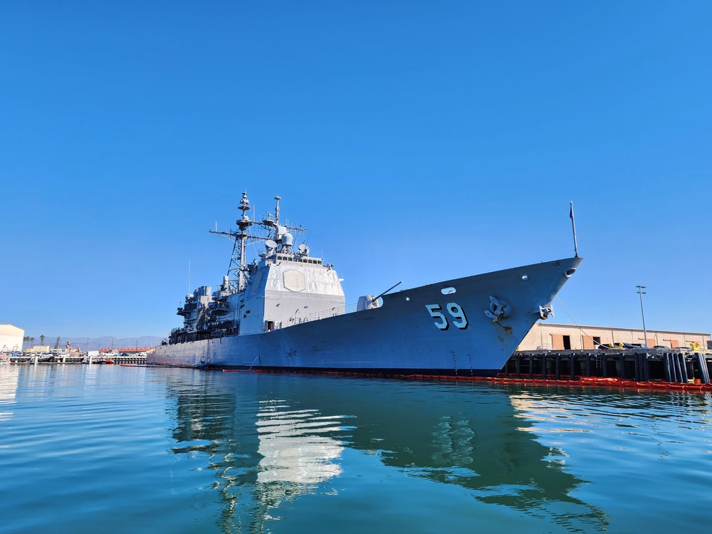 Honor and Glory: USS Princeton (CG 59) conducts port call onboard Port Hueneme