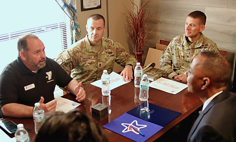 Armed Services YMCA Welcomes El Paso Mayor, Renard U. Johnson for a Tour of their Facilities