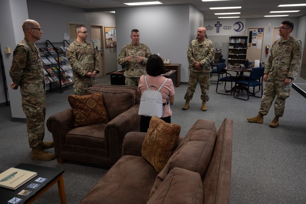Senator Young's Regional Director Visits 181st Intelligence Wing