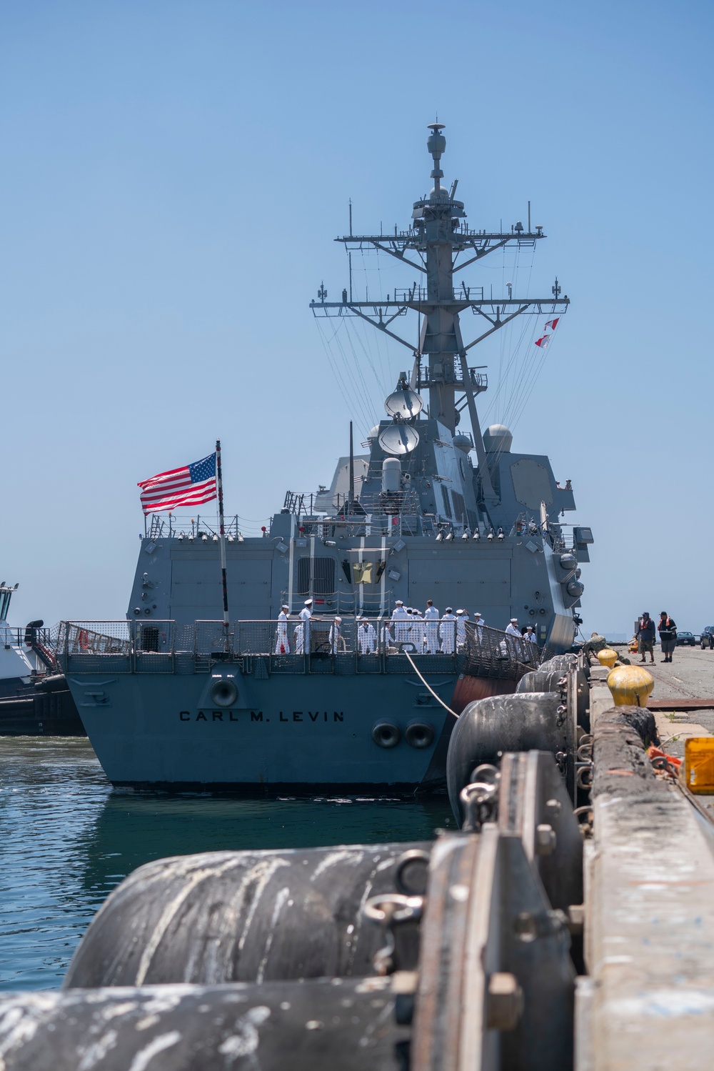 USS Carl M. Levin arrives in Los Angeles for LA Fleet Week
