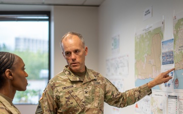 Army public affairs chief meets Task Force Phoenix teams