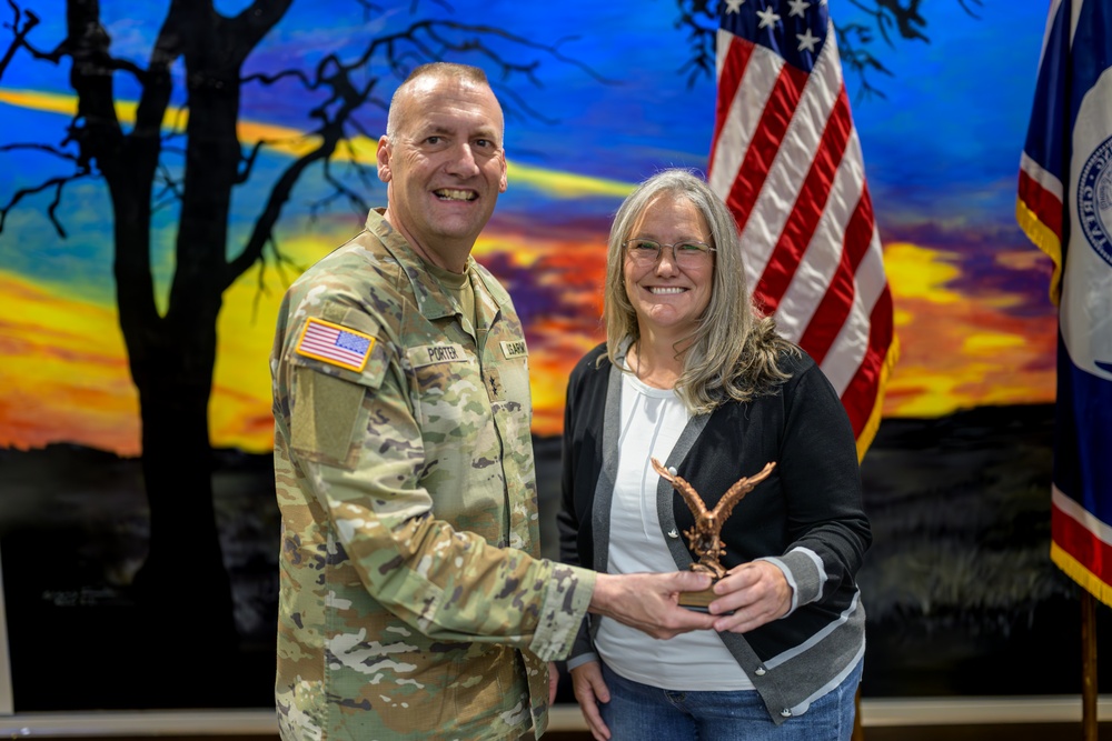 Wyoming Adjutant General presents service awards at Camp Guernsey