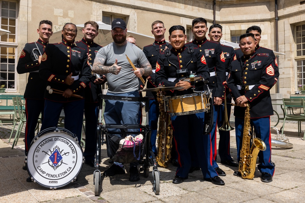 1st MARDIV Band Performs at Les Invalides, France