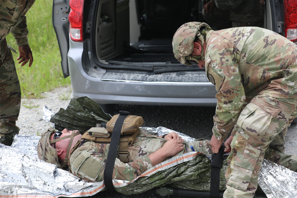 301st HHD embarks on convoy operations and ground-guidance training at VTS-Milan
