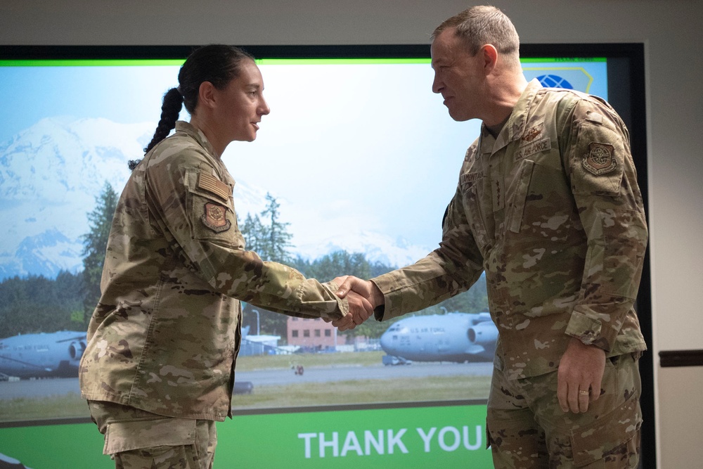 Gen. Lamontagne Visits the 62d AW