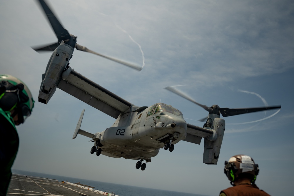 22nd MEU | BLT 3/6 Departs the USS San Antonio for Raid During ARGMEUEX