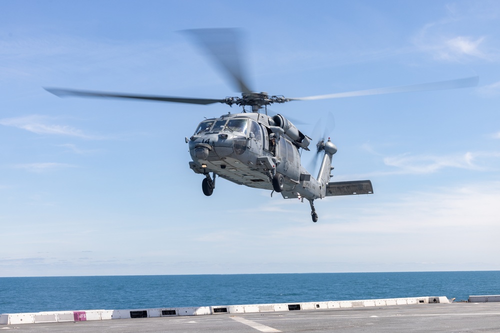 Fleet Week New York 2025 : Underway Ship Tour