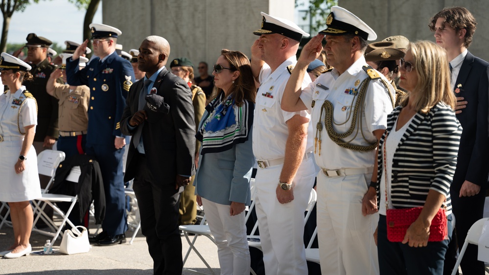 U.S. 2nd Fleet Vice Commander Participates in Fleet Week New York 2025 Event