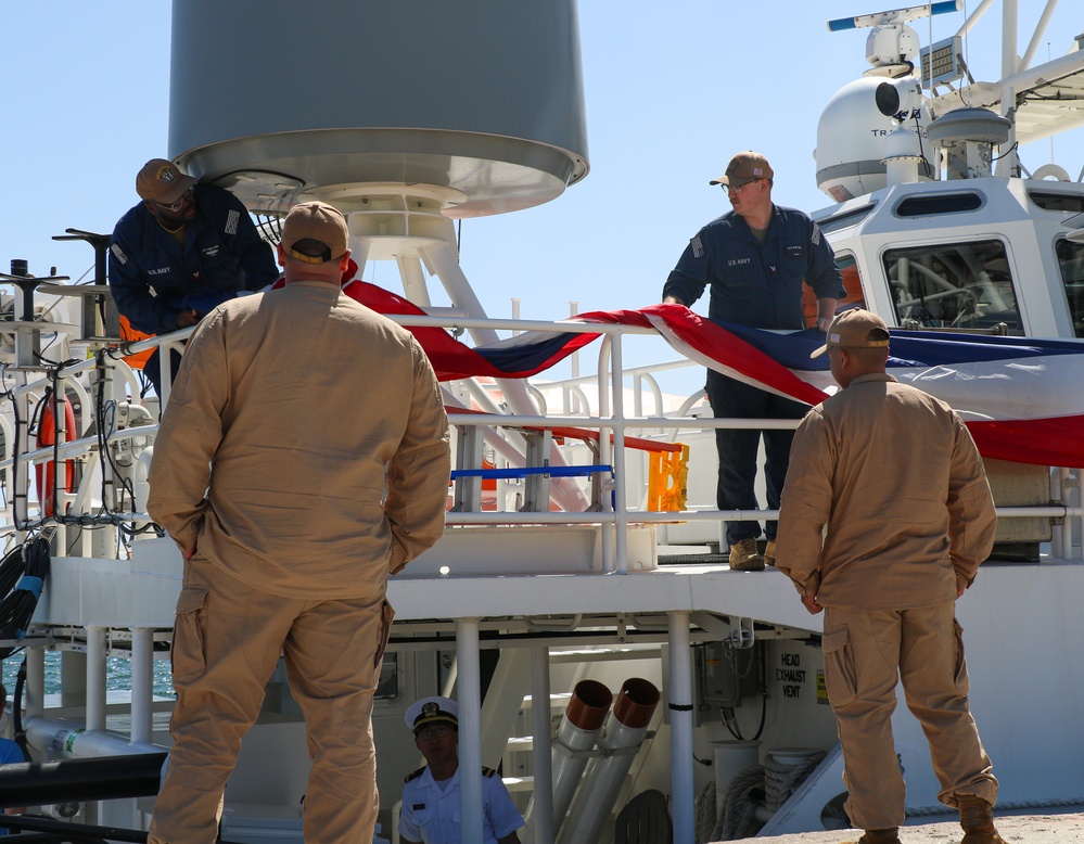 Overlord Unmanned Surface Vessel Mariner arrives for LAFW 2025