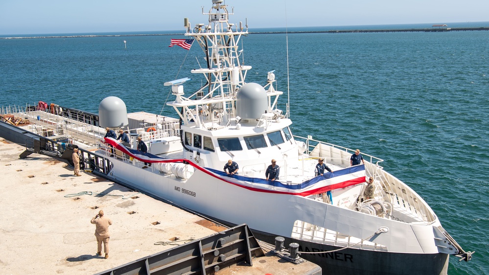 Overlord Unmanned Surface Vessel Mariner arrives for LAFW 2025