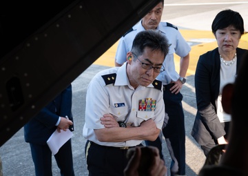 Japan Joint Staff tours CV-22 at Yokota