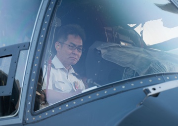 Japan Joint Staff tours CV-22 at Yokota