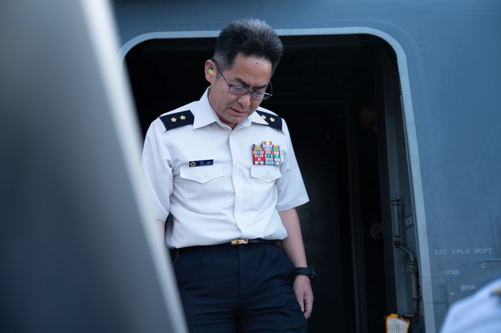 Japan Joint Staff tours CV-22 at Yokota