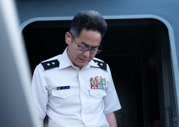 Japan Joint Staff tours CV-22 at Yokota