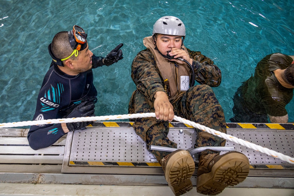 VMFA-214 Underwater Egress Training at USAG Humphreys