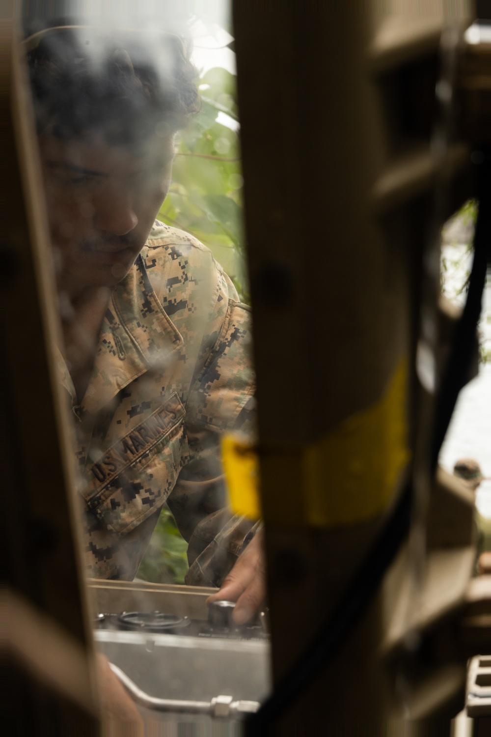 Marines Execute a Resupply and Water Purification Test 
