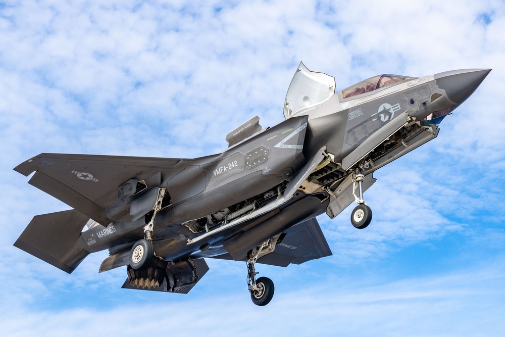 USS America (LHA 6) Conducts Flight Operations