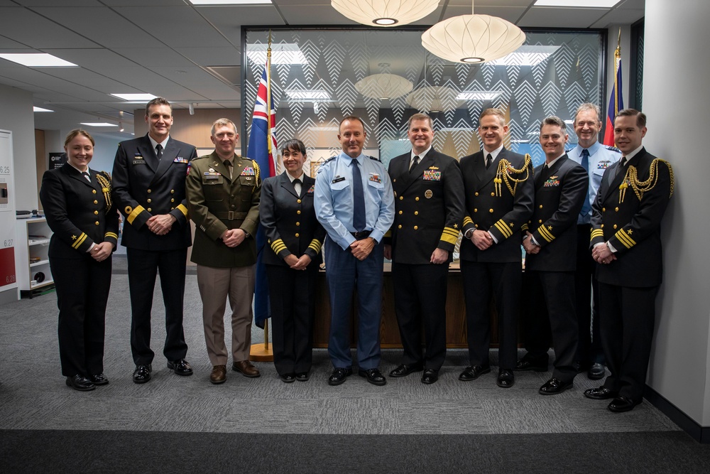 C7F Visits New Zealand Defence House