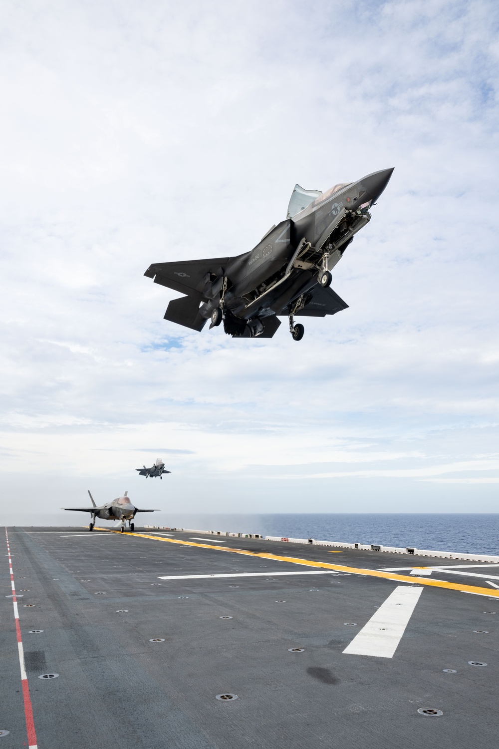 USS America (LHA 6) Conducts Flight Operations