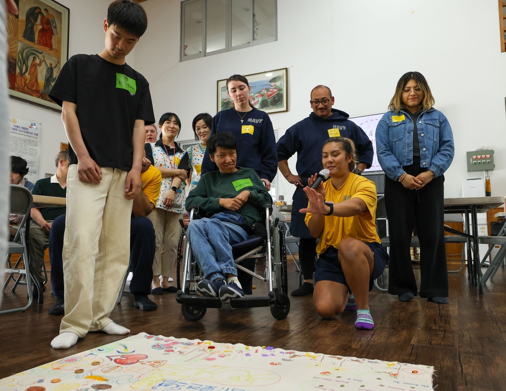 USS William P. Lawrence (DDG 110) Visits Kojedo Aikwangwons Facility for Adults and Children with Disabilities
