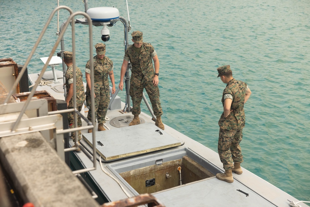Marines Participate in Autonomous Low-Profile Vessel Class