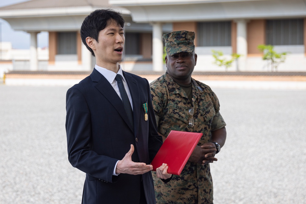 MARFORK recognizes achievements of former ROK CMC translator