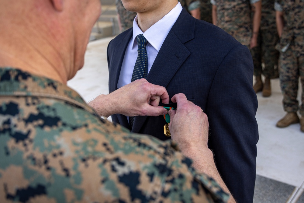 MARFORK recognizes achievements of former ROK CMC translator