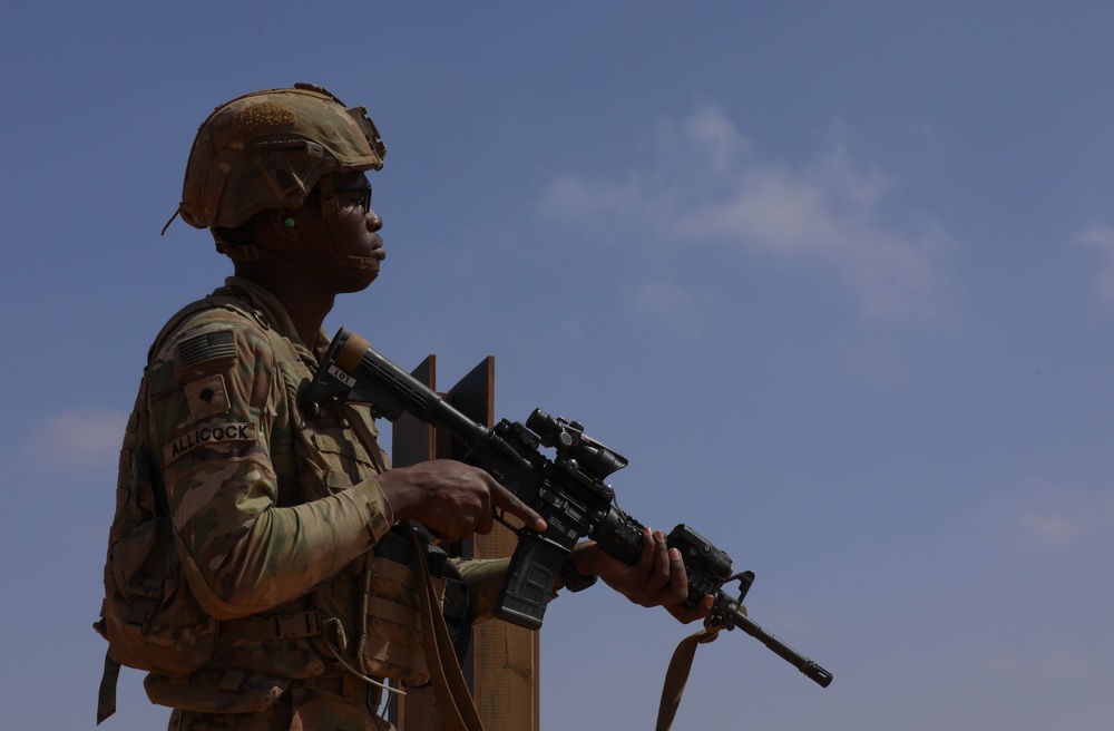 173rd Airborne paratroopers conduct weapons qualification in Morocco at African Lion 2025
