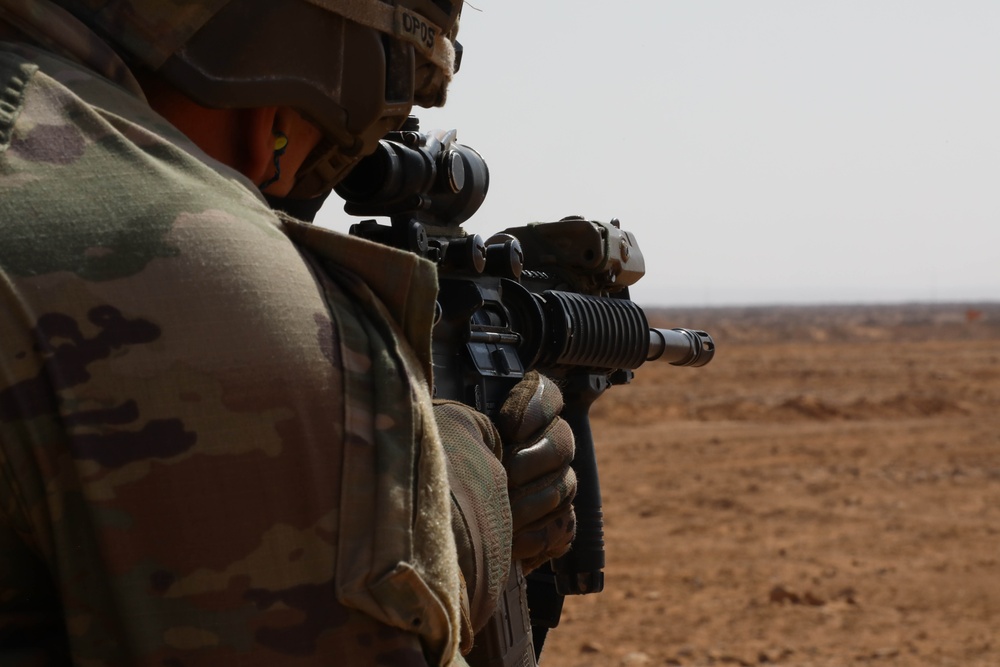 173rd Airborne paratroopers conduct weapons qualification in Morocco at African Lion 2025