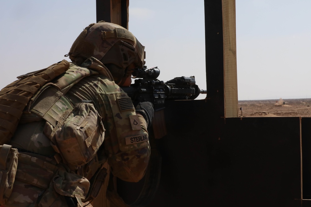 173rd Airborne paratroopers conduct weapons qualification in Morocco at African Lion 2025