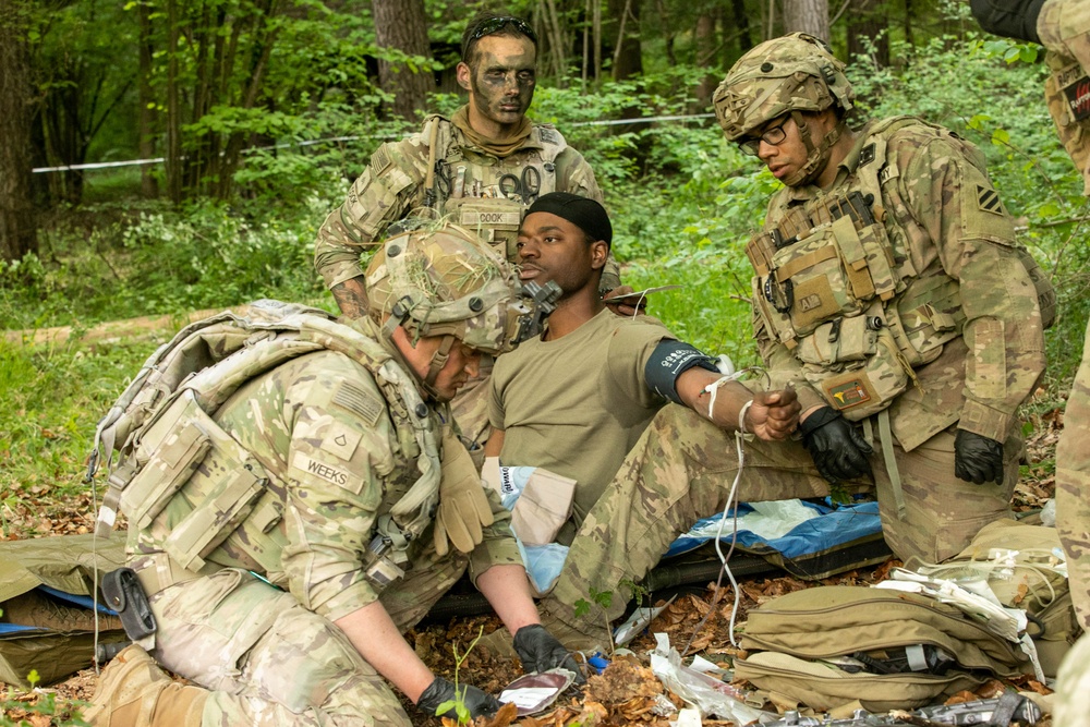 Army Conducts Blood Transfusion in Field During Exercise Combined Resolve 25-2