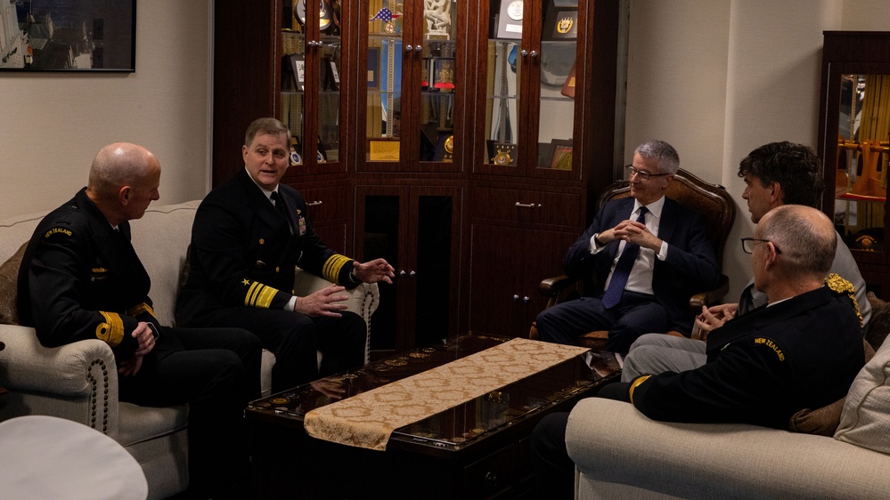 C7F Hosts Key Leader Engagement Aboard Blue Ridge