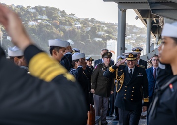 C7F Hosts Key Leader Engagement Aboard Blue Ridge