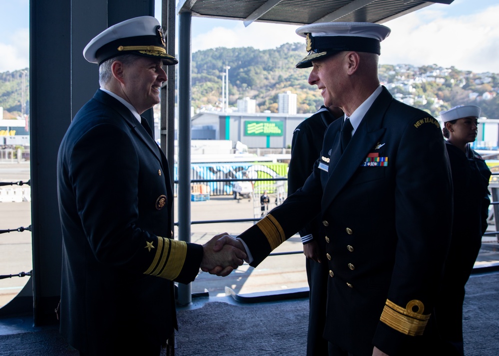 C7F Hosts Key Leader Engagement Aboard Blue Ridge