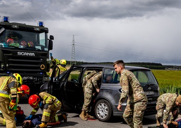 Polish, USAG Poland and V Corps Forces Sharpen Emergency Response