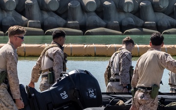 Special Patrol Insertion and Extraction Training with 3d Reconnaissance Battalion
