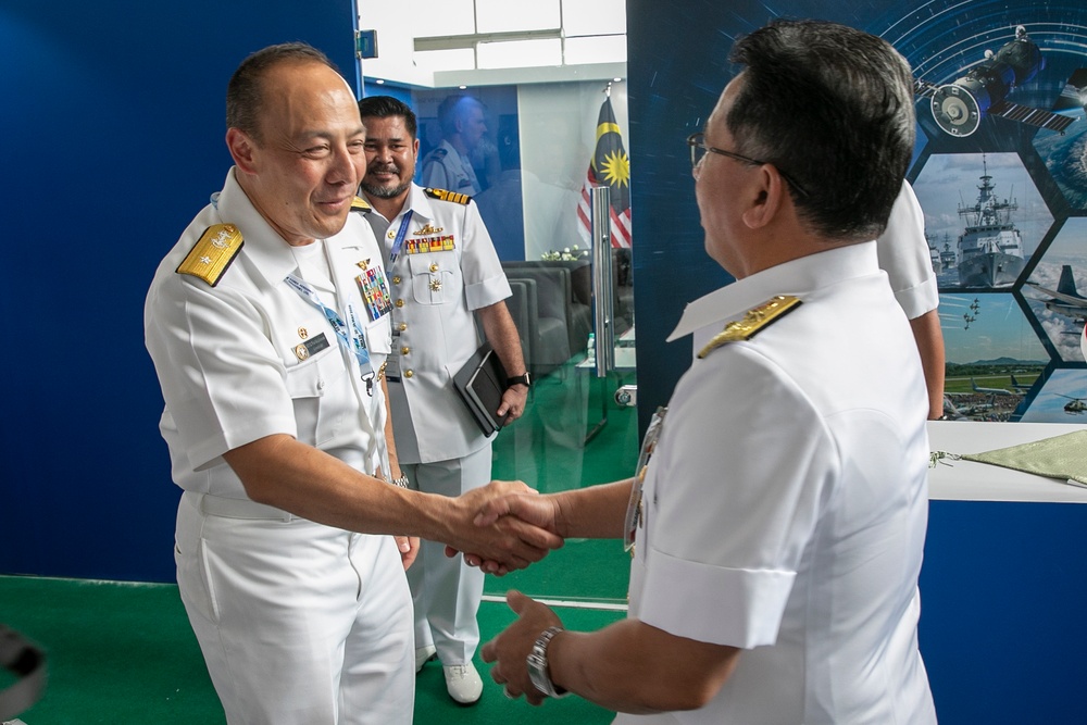 LIMA 2025