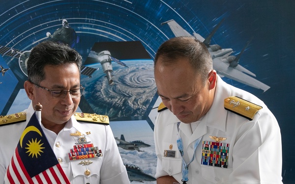 LIMA 2025
