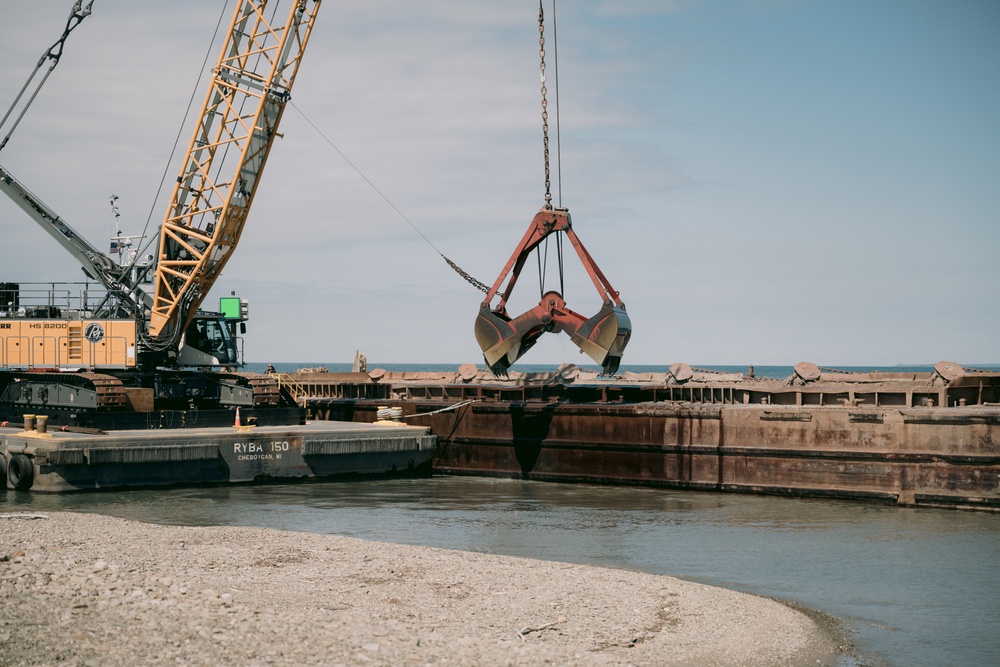 Dredging Begins at Barcelona Harbor