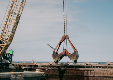 Dredging Begins at Barcelona Harbor