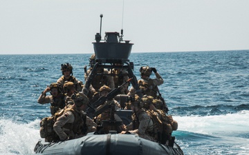 22nd MEU | MSPF Conducts Maritime Interception Operations During ARMEUEX