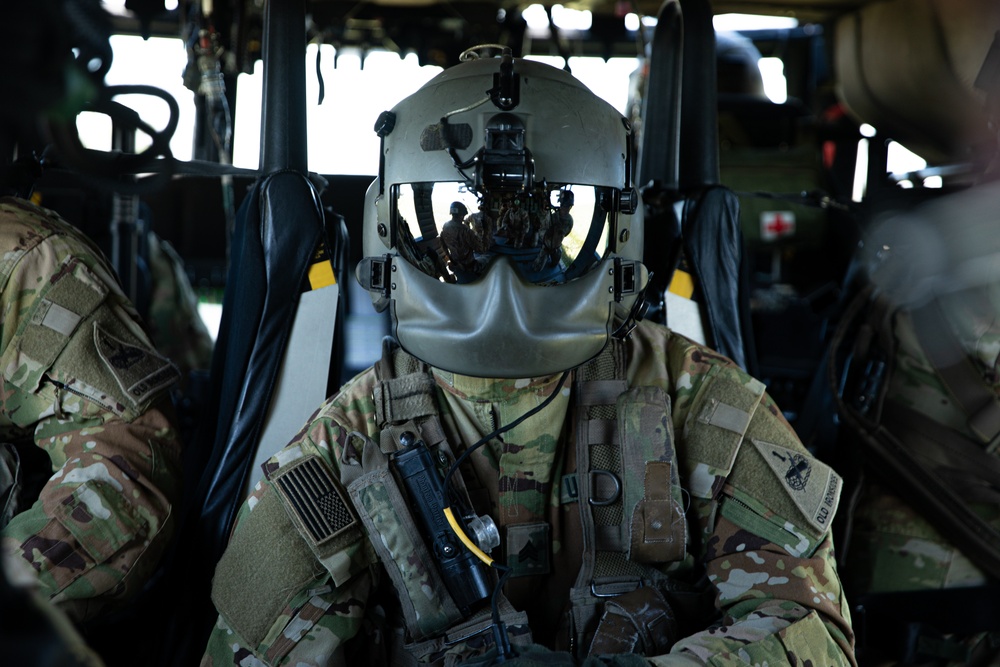 101st Airborne Division (Air Assault) Conducts Air Assault School In Romania