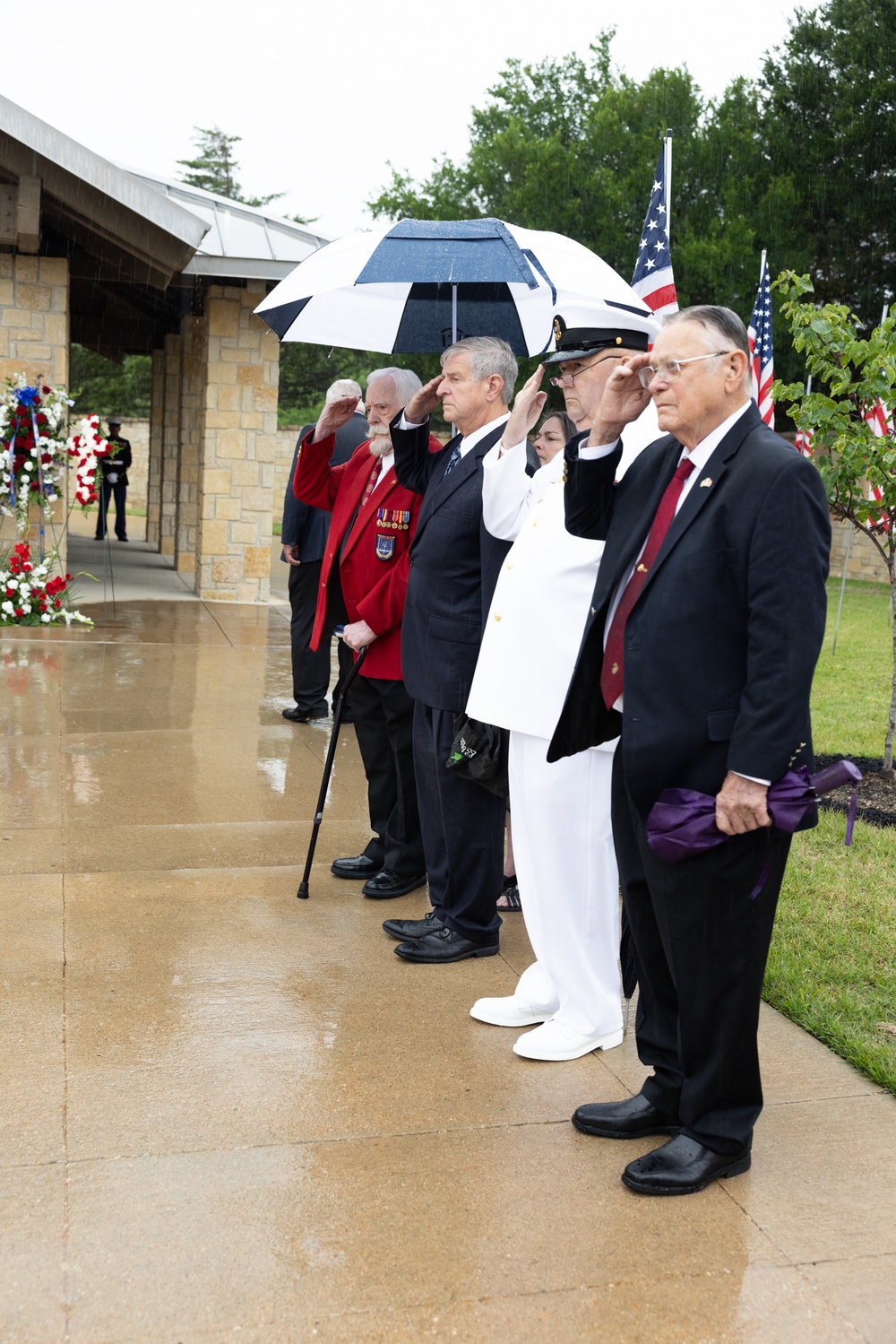 Lt. Gen. Carey (Ret) is laid to rest at DFW National Cemetery